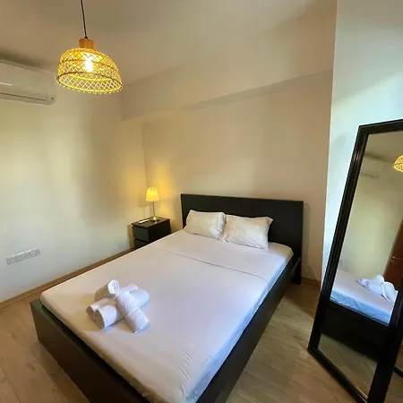 Apartment Prevezis Executive Apartment Cleopatra Hotel Area - Platform 357 Nicosia