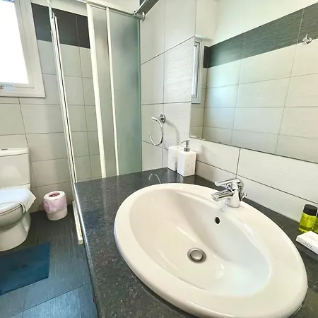 Prevezis Executive Apartment Cleopatra Hotel Area - Platform 357 Apartment